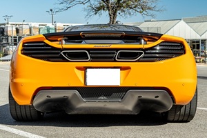 Oferta con Descuento: McLaren MP4-12C 2012 con Poco Kilometraje - Product Image 4