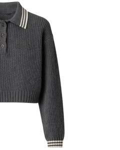 Suéter Polo Corto Gris Oscuro Personalizado para Mujer, Top de Punto Acanalado de Manga Larga con Cierre de Botones, Suéter Informal de Moda para Invierno - Product Image 4