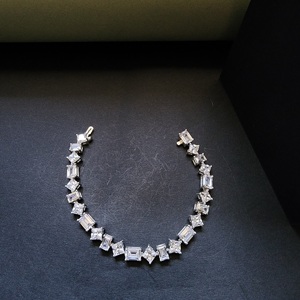 Bracelet en diamant de laboratoire princesse émeraude, or blanc massif 14 carats, plaqué argent, pour femmes, certifié IGI, 24 carats - Product Image 5
