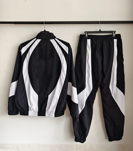 Custom High Quality Breathable Anti-Bacterial Quick Dry Lightweight Printed Solid Nylon Streetwear Tracksuit Set Winter - Product Image 5