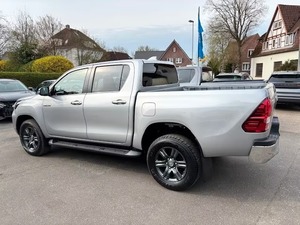 Hilux SUV 2024 Gasolina/Automático, Motor 4.1-6L, Emisión Euro II, 75001-100000 Millas - Product Image 4