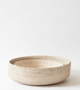 Saladier rond en rotin fini naturel Lot de 2 parfait pour les ustensiles de cuisine et la vaisselle décorative Bols utilisables - Product Image 1