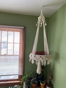 Hamac pour chat en macramé fait à la main balançoire lit confortable pour animal de compagnie accessoire pour petit animal prix de gros MSR outre-mer - Product Image 5