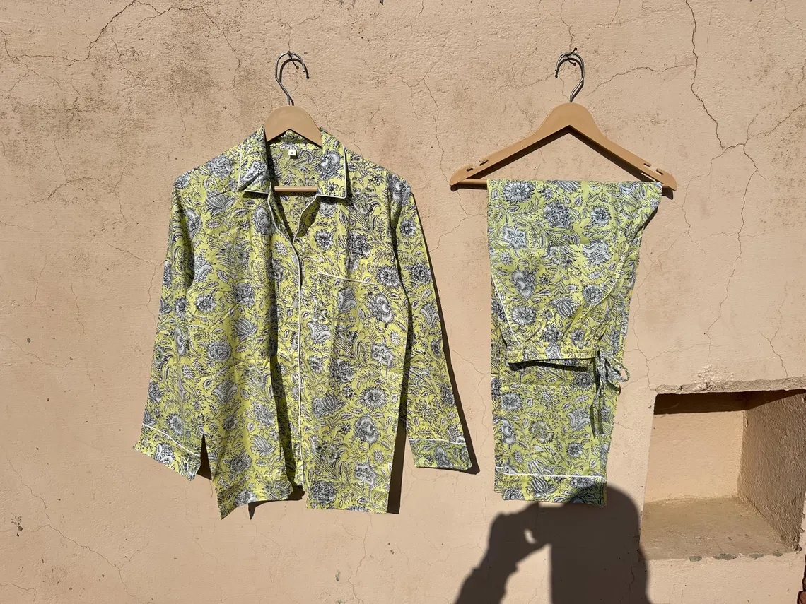 เหมือนกับภาพ