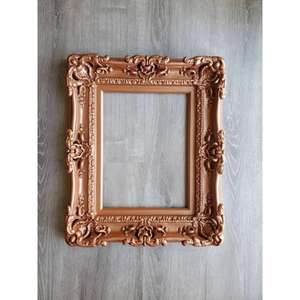 Cadre de miroir en cuivre d'inspiration antique avec un design élégant et des détails artisanaux pour une décoration intérieure intemporelle à bas prix - Product Image 2