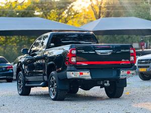 โตโยต้า ไฮลักซ์ ปี 2022 พวงมาลัยขวา ตัวท็อป ครบอุปกรณ์ - Product Image 2