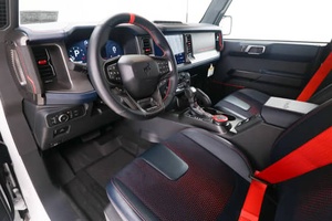 FORD BRONCO RAPTOR 2022 EXTRÊMEMENT PROPRE, 160 MILLES, 418 CHEVAUX, MOTEUR ECOBOOST V6 4X4, PACKAGES LUXE ET HAUT DE GAMME, PRÊT À LIVRER - Product Image 4