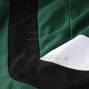 Camiseta de baloncesto ultraligera para hombre, conjunto de pantalones cortos inspirados en la liga profesional con opción de logotipo personalizado para el verano - Product Image 6