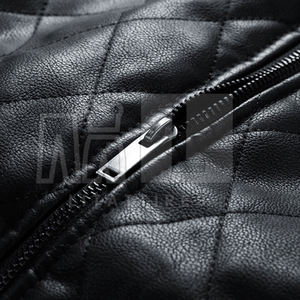 แจ็คเก็ตหนังวัวสำหรับผู้ชายขายดีที่สุด พร้อมโลโก้ด้านหน้า ระบายอากาศได้ดีและกันลม เหมาะสำหรับใช้งานกลางแจ้ง - Product Image 6