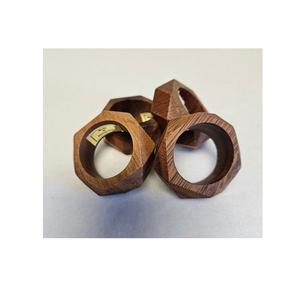 Anneaux de serviette en bois artisanaux, parfaits pour la décoration de table rustique, contemporaine, minimaliste et les célébrations. - Product Image 2