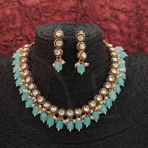 Beaux bijoux Kundan haute plaqué or fête porter des ensembles de colliers de perles groupées - Product Image 1