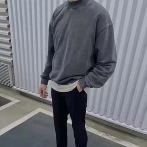 เสื้อสเวตเชิ้ตผู้ชายคอโอ ทรงใหม่ ล้างสีแบบแอซิด สำหรับฤดูหนาว ผ้าฝ้ายฟลีซ 100% แขนยาว ปลายแขนยางยืด สีพื้นแบบกำหนดเอง - Product Image 6