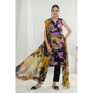 ชุดผ้าไหมคอตตอนพิมพ์ลายแบบ 3 ชิ้น ไม่เย็บตะเข็บ พร้อมผ้าคลุมไหล่ผ้าไหมทัสซาร์ประดับกระดุม รุ่น CS-52005 - Product Image 1