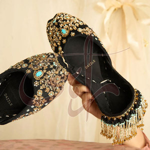 Nuevo Diseño Exclusivo de Khussa para Mujer, de la Mejor Calidad, con Adornos de Terciopelo, Antideslizante, con Suela Antideslizante - Product Image 4