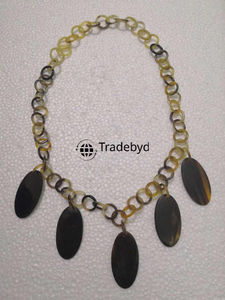 Collar de cadena de eslabones hecho a mano único de Tradebyd, moda de lujo moderna con diseño de cuerno elegante para ocasiones de aniversario - Product Image 4