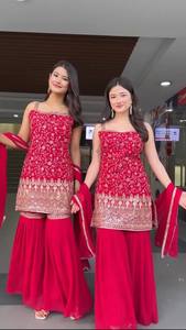 Kurti en Georgette entièrement brodé avec un ensemble Sharara pour les festivals et les occasions spéciales, Sharara pakistanais pour l'exportation mondiale - Product Image 3
