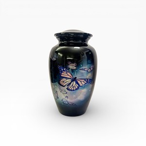 Urna Funeraria Azul Medianoche con Diseño de Mariposas Voladoras para una Conmemoración Conmemorativa y Esperanzadora - Product Image 1