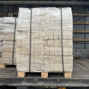 Briquetas de madera aprobadas por la UE en venta a precio económico, briquetas de madera a precio de mayoreo. - Product Image 1