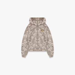 Veste de pluie pour homme-Camouflage, hydrofuge et coupe-vent avec ourlet réglable, capuche détachable et coupe courte - Product Image 1