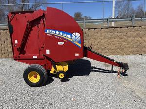 Empacadora de Rollo Usada New Holland 450 con Motor y Caja de Cambios - Uso Agrícola Multifuncional en Venta - Product Image 2