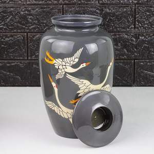 Urna de cremación funeraria para adultos grabada estilo americano para cenizas - Product Image 2