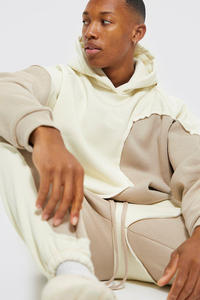 ชุดกีฬาผู้ชายชุดวอร์มกางเกงขาบานสำหรับผู้ชายชุดกีฬาแบบกำหนดเอง - Product Image 6