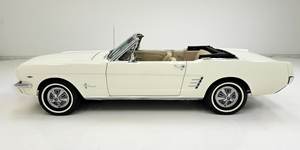 Ford Mustang Convertible 1966 Usado en Buen Estado, Motor 289 V8 con Bajo Kilometraje - Product Image 6