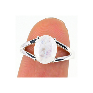 แหวนเงินสเตอร์ลิงสีรุ้งประดับอัญมณีสีรุ้งแบบ925คลาสสิกหรูหรา OEM สำหรับการหมั้นงานแต่งงานวันเกิดและงานเลี้ยง - Product Image 1