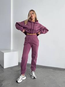 <b>Women</b> High Quality Polyester Fleece Sweatsuit Crewneck Sweatshirt and Sweatpants <b>Set</b> Plain Custom Pullover Tracksuit - Product Image 2