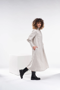 Robe en lin Renaissance Robe Boho en lin à manches bouffantes Robe Maxi en lin pour femmes - Product Image 4