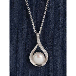 Colgante Religioso de Plata de Ley 92.5 con Perla Auténtica y Cadena, Regalo para Mujeres y Niñas para Fiestas - Product Image 2
