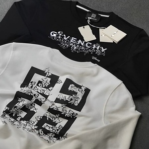 T-shirt d'Été en Coton pour Homme Déstockage de Marque Motifs Imprimés et Broderie 3D T-shirts Décontractés Haut Grammage Stock de Vêtements pour Homme - Product Image 3