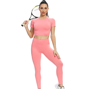 Ensemble de Yoga pour Femmes, Vêtements de Sport Premium, Fabrication Personnalisée OEM, Vente en Gros, Leggings de Yoga à Taille Haute et Élastique - Product Image 1