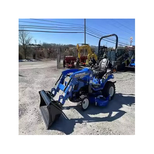 Workmaster 75 avec cabine complète, chauffage et climatisation, et siège à suspension de luxe pour les longues journées de travail sur le terrain - Product Image 2