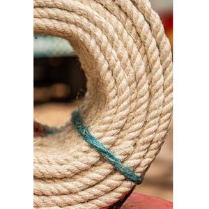 Cuerda de yute Natural súper fina, cuerda de fibra suave y duradera, Ideal para perchas de plantas, arte de pared, envoltura de regalos y proyectos artesanales - Product Image 1