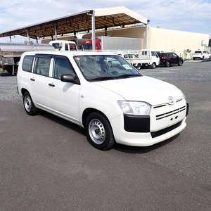 Probox SUV Híbrido Eléctrico 2024 Usado, 8 Cilindros, Volante a la Izquierda, Automático de 6 Velocidades, Cuero Oscuro, Techo Solar, LHD/RHD, en Venta - Product Image 1