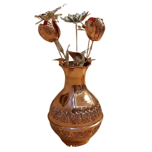 Ensemble de 4 vases de forme impressionnante en métal et aluminium Vase à fleurs en fer côtier Motif vertical Utilisation de fête nordique - Product Image 4