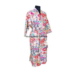 Veste matelassée pour femmes en coton biologique 100% Imprimé floral Fait à la main Kantha Manches trois quarts Pour filles et femmes - Product Image 5