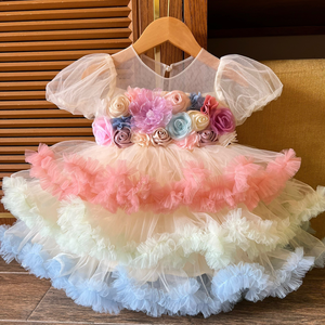 Vestido de flores 3D de alta calidad para niñas bebés de 3 niveles estilo princesa superventas para fiestas de otoño hecho Vietnam OEM ODM niños - Product Image 5
