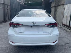 Corolla 2024 Usado, 1.5 Diésel Turbo, Automático, Volante a la Izquierda, Asientos de Cuero, Cámara Trasera 360, Tracción Delantera, 5 Plazas, Sedán Confiable, Euro VI - Product Image 3