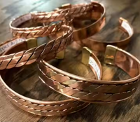 Bracelet magnétique religieux unisexe en cuivre pur poli fait main, de haute qualité, personnalisable, style artisanal indien exotique, pour mariage