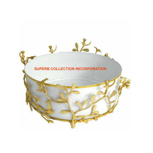 Bol de service en métal poli doré de qualité supérieure accessoire de décoration de table pour la maison pour les fêtes de mariage et les événements en vente - Product Image 2