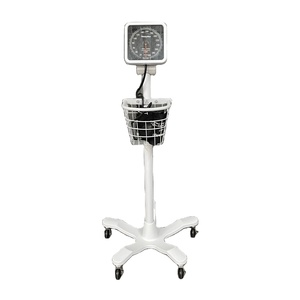 Esfigmomanómetro aneroide móvil Allyn 767 con soporte de cinco patas - Product Image 1