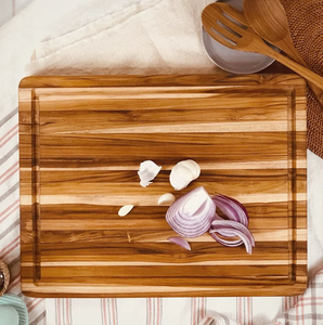 Tabla de cortar de madera de teca con ranura para jugo Agarre de mano Tabla de cortar de carne vegetal para cocina Tabla de cortar de madera Ruber - Product Image 4