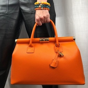 กระเป๋าถือสำหรับผู้หญิงของแท้สำหรับตลาดเป้าหมายกระเป๋าถือหรูหราของแท้ - Product Image 4