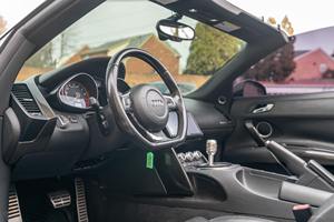 Audi R8 V10 Spyder 2011 - Product Image 4