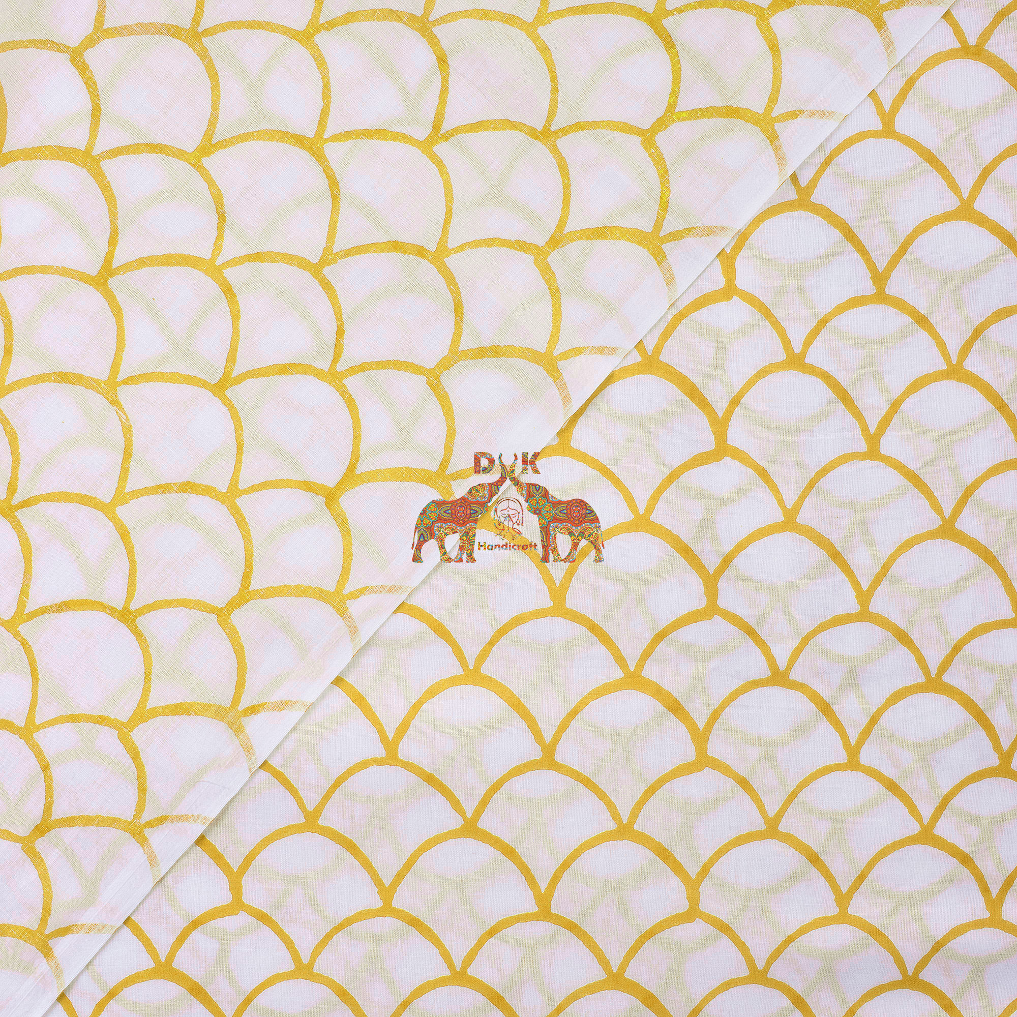 สีเหลือง