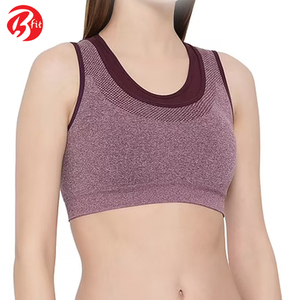 Haute qualité femmes vêtements actifs dos nu culture soutien-gorge de sport en gros Simple licou cou conception grande taille disponible fabriqué au Pakistan - Product Image 2
