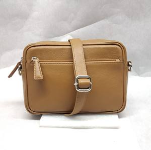 กระเป๋าหนัง PU แบบสะพายข้าง ป้องกันการโจรกรรม RFID สายสะพายปรับได้ พกพาสะดวก เหมาะสำหรับเดินทางไปทะเล ใส่เครื่องสำอาง - Product Image 3