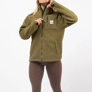Veste en polaire vert olive pour femmes, fermeture éclair intégrale, douce, sherpa, col montant, manches longues, vêtement d'extérieur chaud, décontracté, léger, couches d'automne et d'hiver - Product Image 1